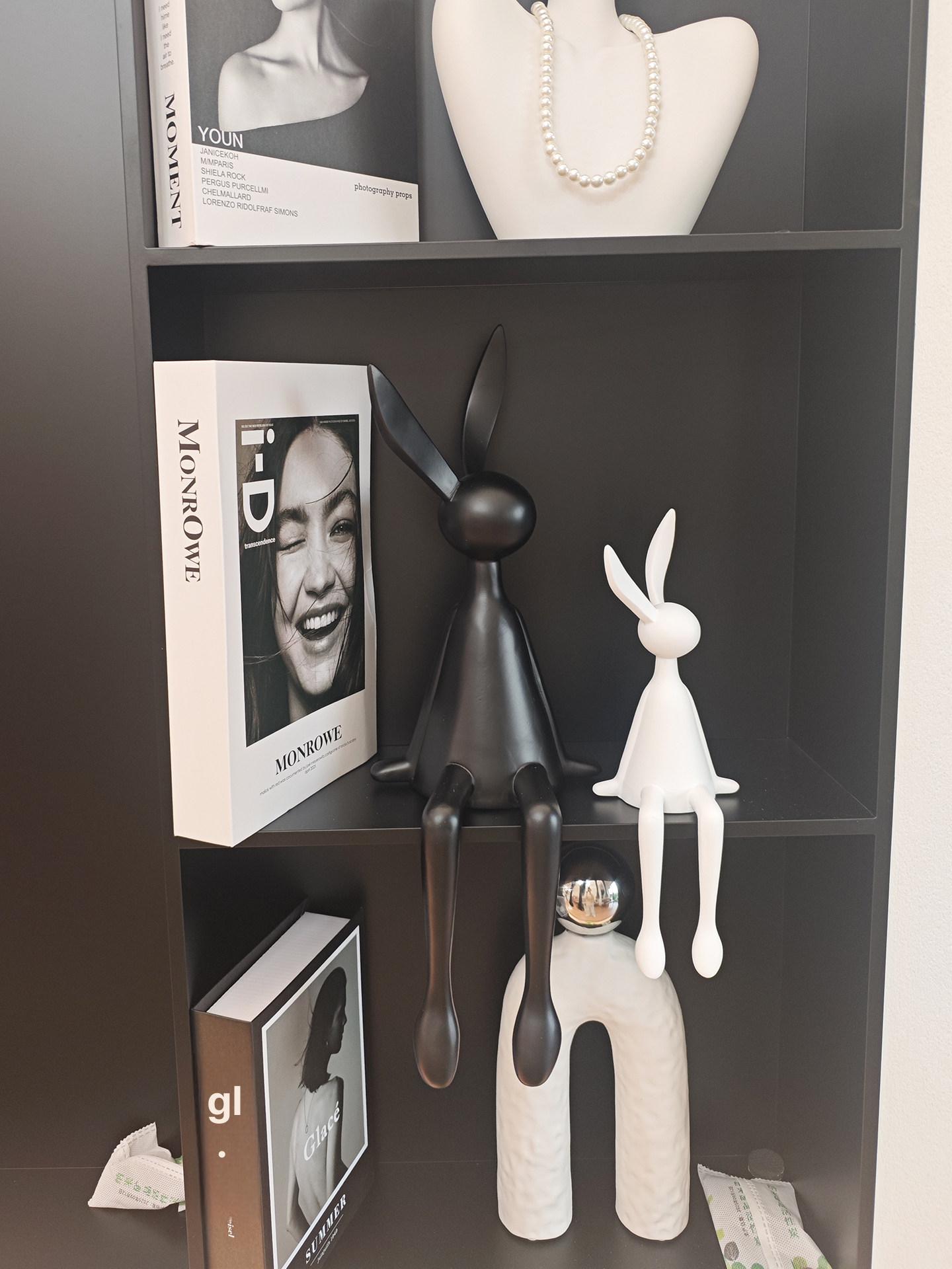 카페 토끼조형물 인테리어 미니멀 대형 장식품 오브제 블랙 46cm + 화이트 28cm - 상세 이미지 5