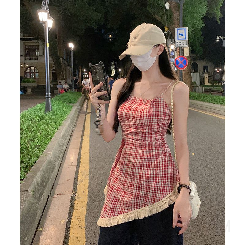 여성 페미닌 빈티지 체크 비스코스 테슬 포인트 슬리밍 핏 스퀘어넥 언밸런스 레이어드 민소매 뷔스티에 나시 블라우스 코디 이미지 6