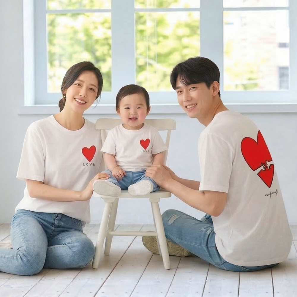 몽피마피 안아줘 가족티 패밀리룩 돌촬영 여행 사진의상 반팔 맨투맨 이미지 6