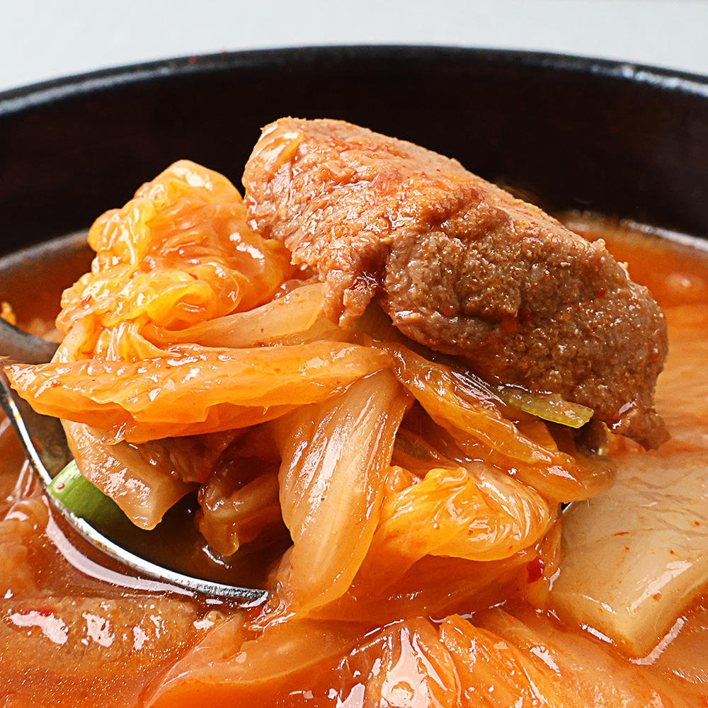 연주푸드 얼큰한 진 돼지고기 김치찌개 500g - 상세 이미지 2