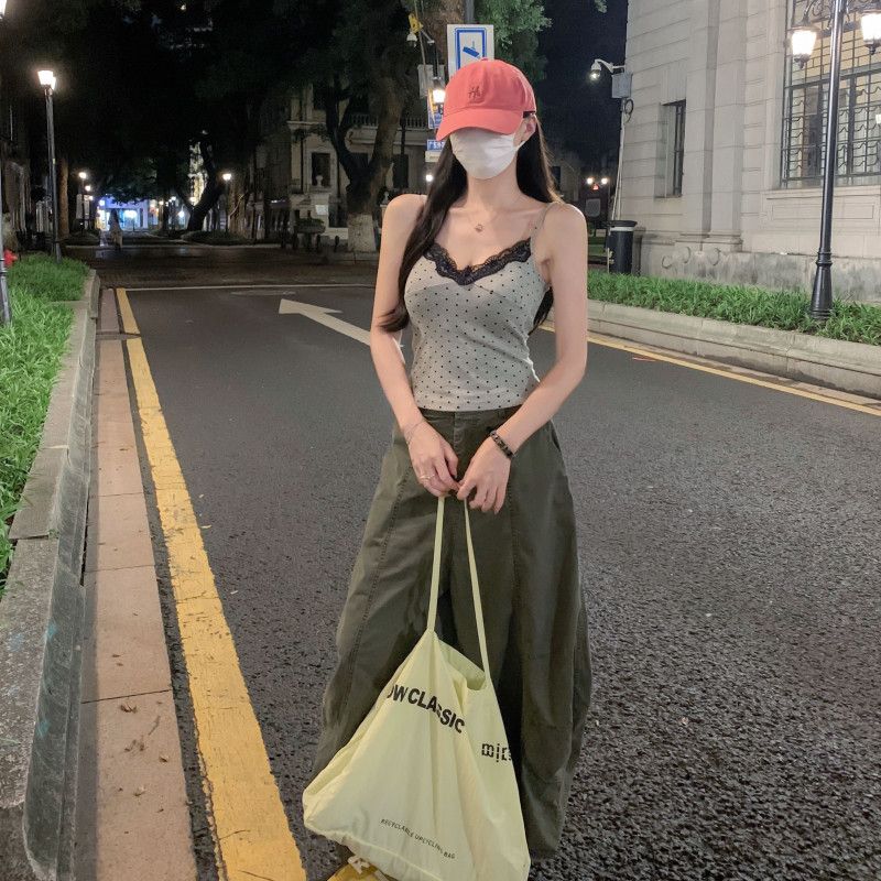 여성 로맨틱 레이스 배색 도트 패턴 캡내장 끈나시 슬리브리스 크롭 탑 이너 - 상세 이미지 3