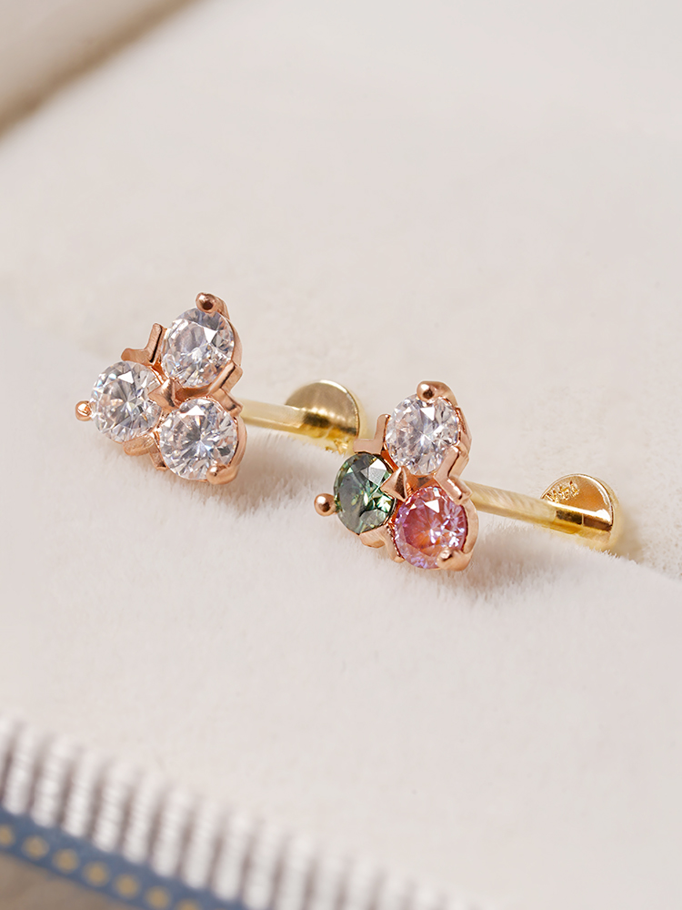 [0.8mm] 14K 인터널 모이사나이트 다이아 트리오 라블렛 피어싱 귀걸이 - 상세 이미지 4