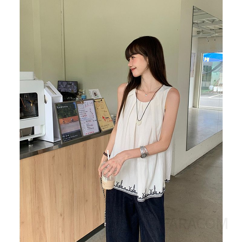 여성 에스닉 빈티지 무드 루즈핏 리넨혼방 밑단 자수 디테일 라운드넥 민소매 나시 블라우스 상의 - 상세 이미지 3