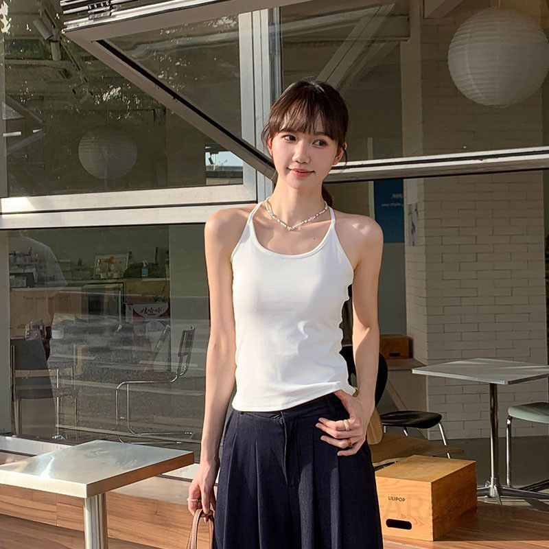 여성 스트릿 무드 슬림핏 코튼 스판 홀터넥 민소매 나시 티셔츠 레이어드 이너 기본 - 상품 이미지