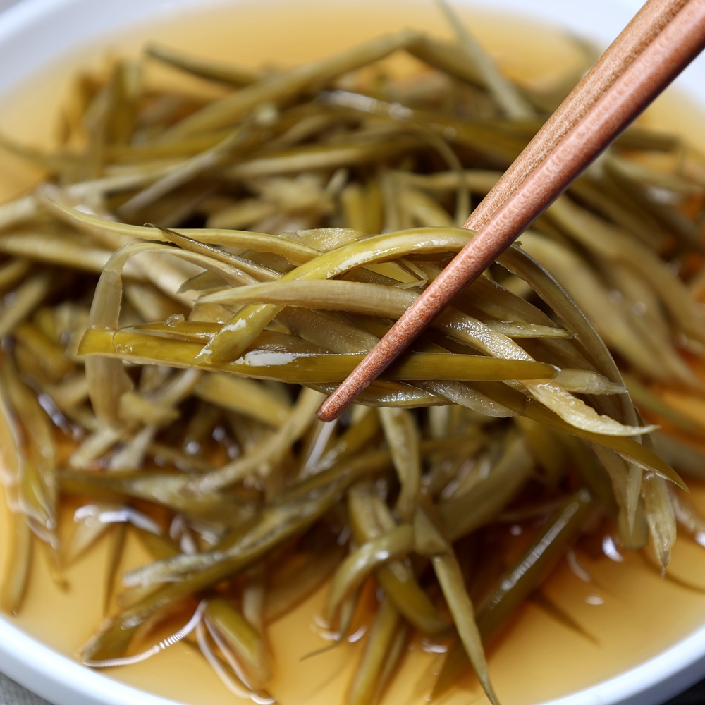 알싸한 마늘쫑채절임 장아찌 업소용 10kg 국내제조 - 상세 이미지 3