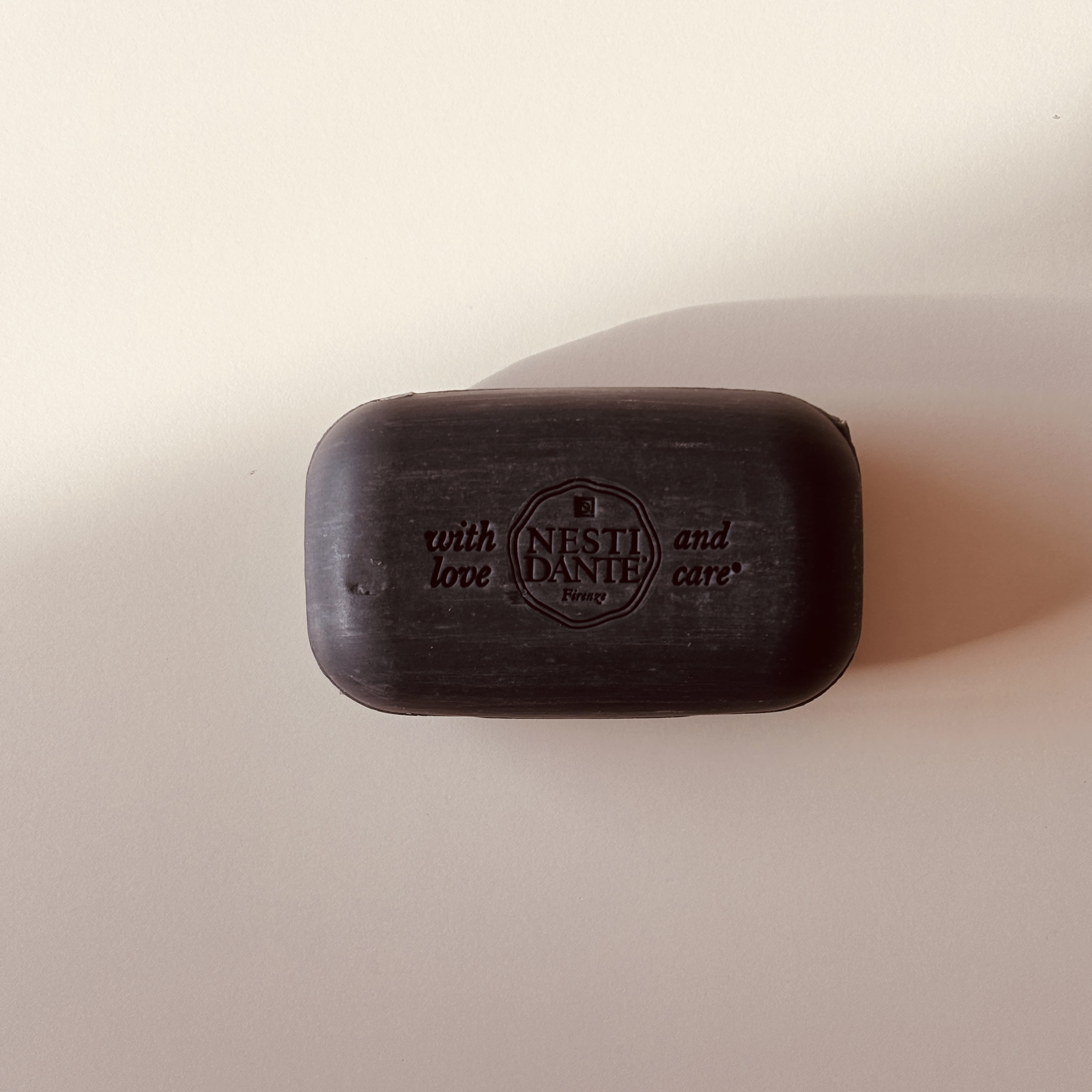 [비누받침포함]네스티단테 이사배비누 천연 향수 럭셔리 블랙, 250g, 3개 - 상세 이미지 2