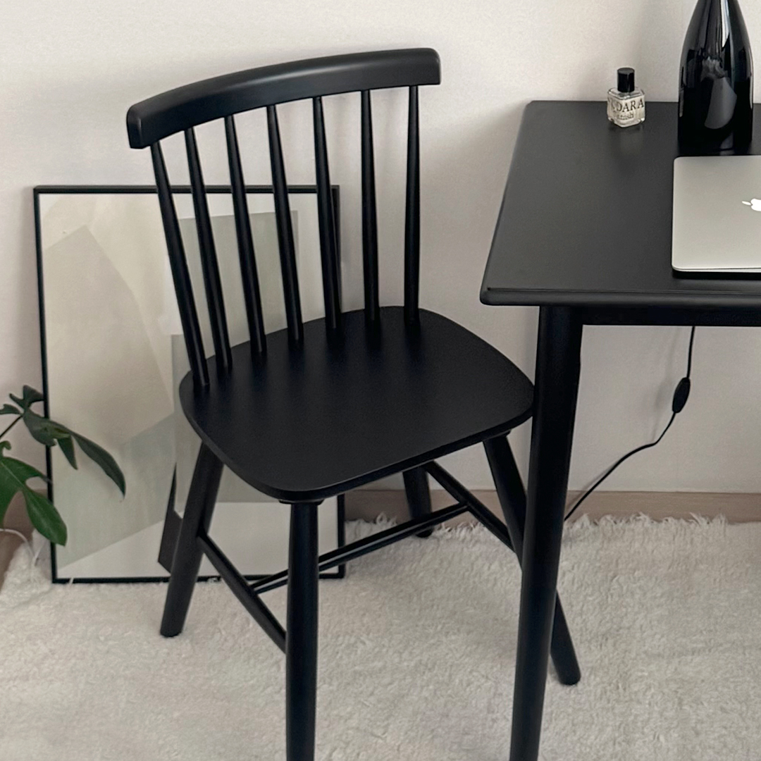 자야캠핑 코콜라 1919 카페 인테리어 천연 원목 블랙 식탁의자