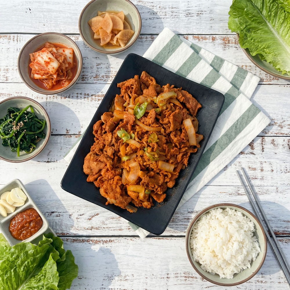 라투이 제육 볶음 600g (300g x 2팩) 캠핑 돼지 불백 고추장 주물럭 두루치기 - 상세 이미지 3