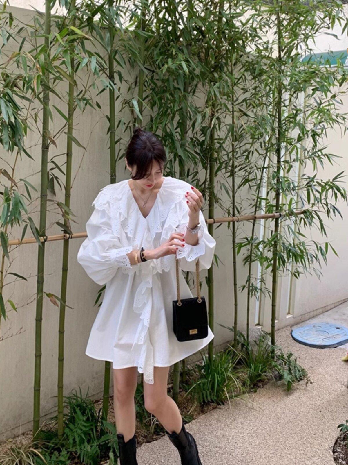 펀칭레이스 미니원피스 화이트 브이넥 여성스러운 빅프릴카라 긴팔 퍼프 벌룬 밴딩소매 화이트 프리사이즈 - 상세 이미지 3