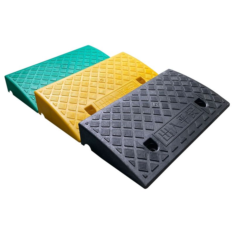 진입 경사로 주차장 고무 경사판 발판 경계 차량 안전 블랙 49x13x3 높이 - 상품 이미지