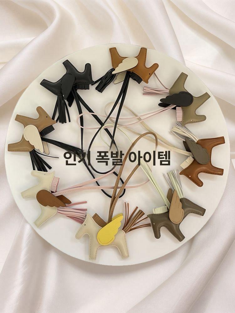 가죽키링 말모양 키링 참장식 가방 키홀더 키체인 자동차 붉은 말굽 참 악세사리 모양 동물 - 상세 이미지 4