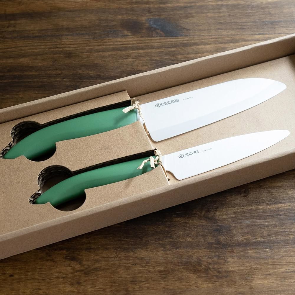 Kyocera 기념 세라믹 2피스 나이프 보태니컬 11.4cm(4.5인치) 및 산토쿠 그린 세트 - 유틸리티 14cm(5.5인치) - 상세 이미지 3