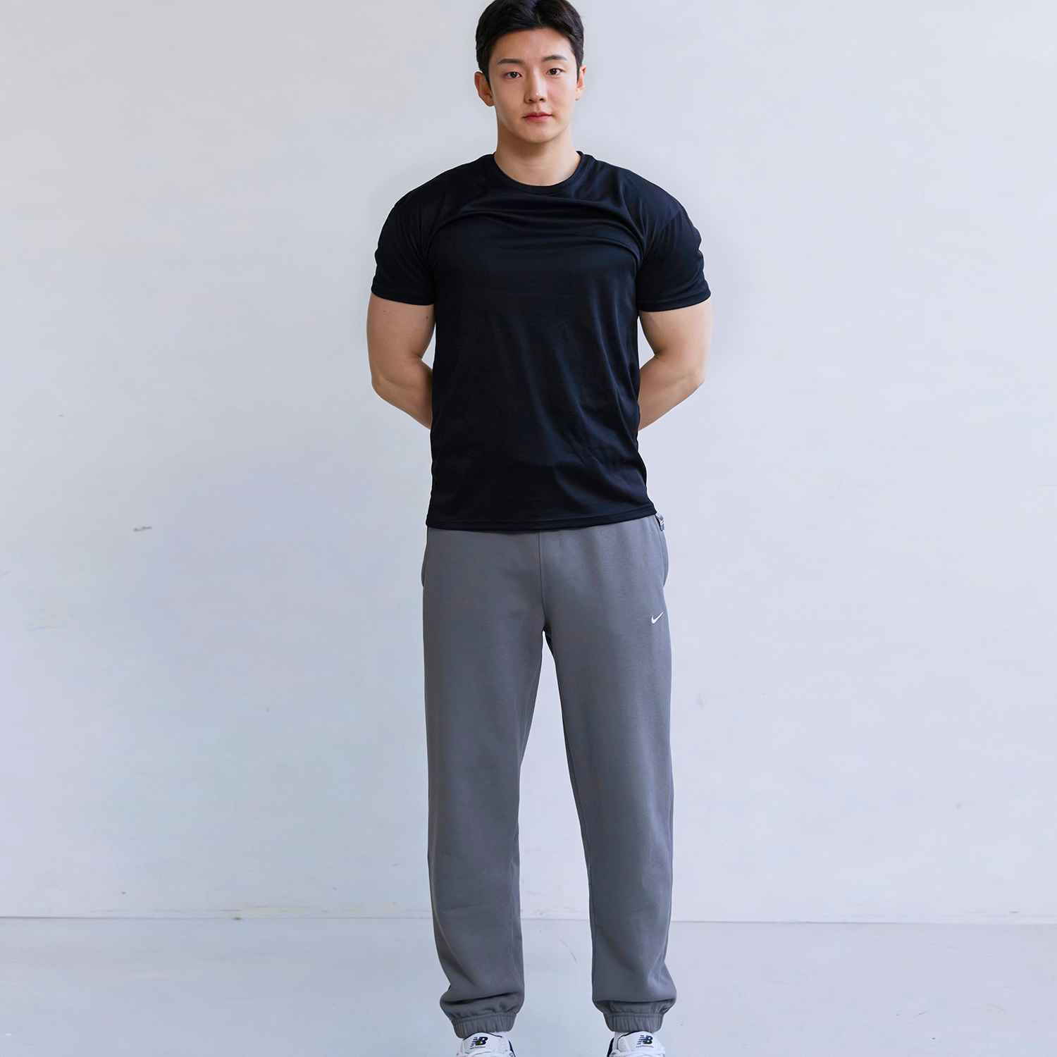 어깨넓어보이는 머슬핏 쿨링 냉감 메쉬 러닝 반팔 티셔츠 이미지 2