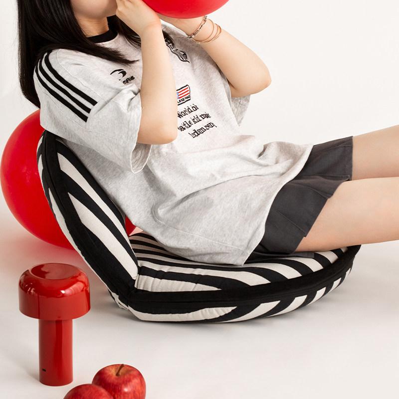 접이식 회전 좌식의자 등받이 카페 좌식소파 1인용 제브라 패턴 자카드 원단 - 상세 이미지 3