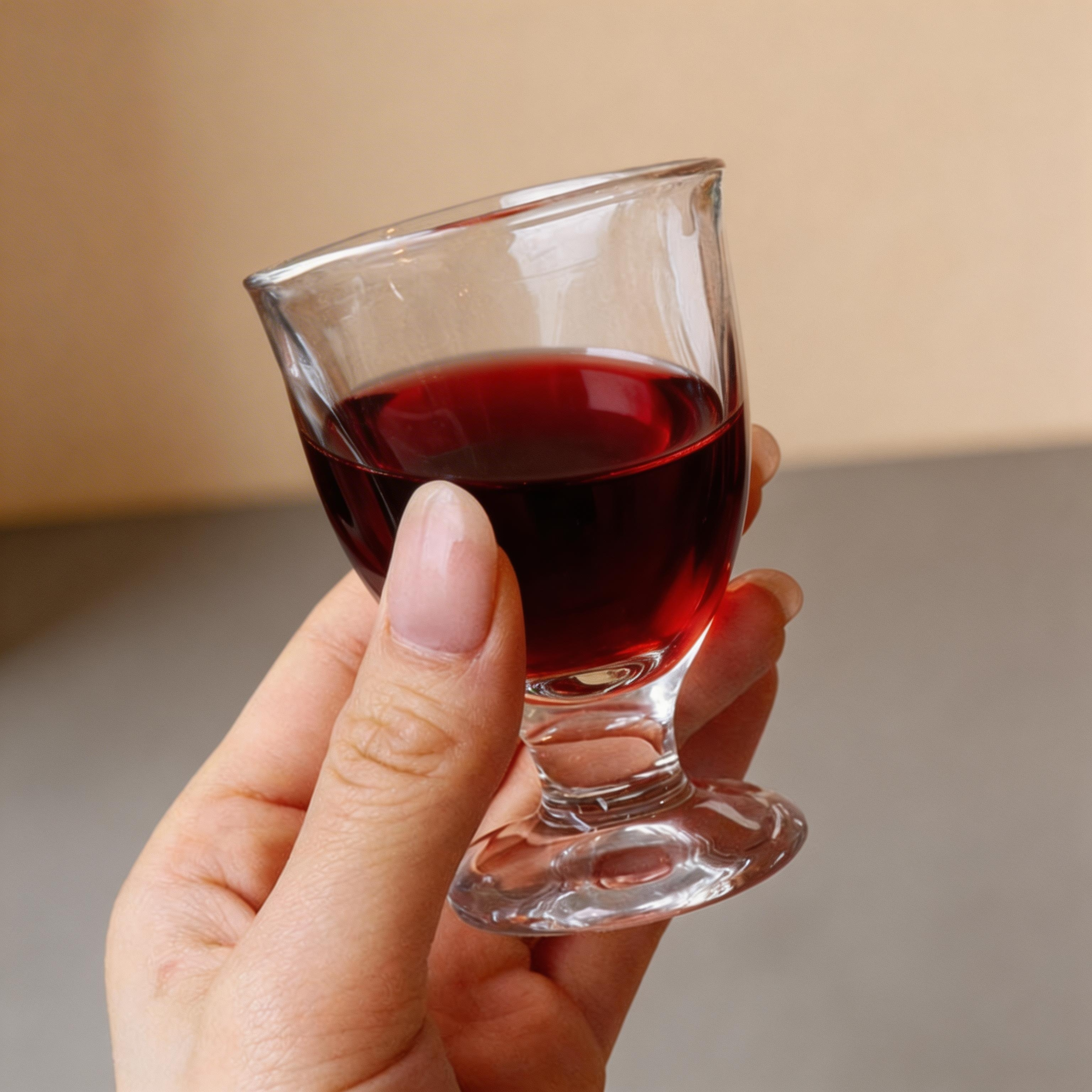 일본 수공예 고블렛잔 샴페인 와인 술잔 소주잔 아데리아 네비네리 글라스 75ml, 1개 - 상품 이미지