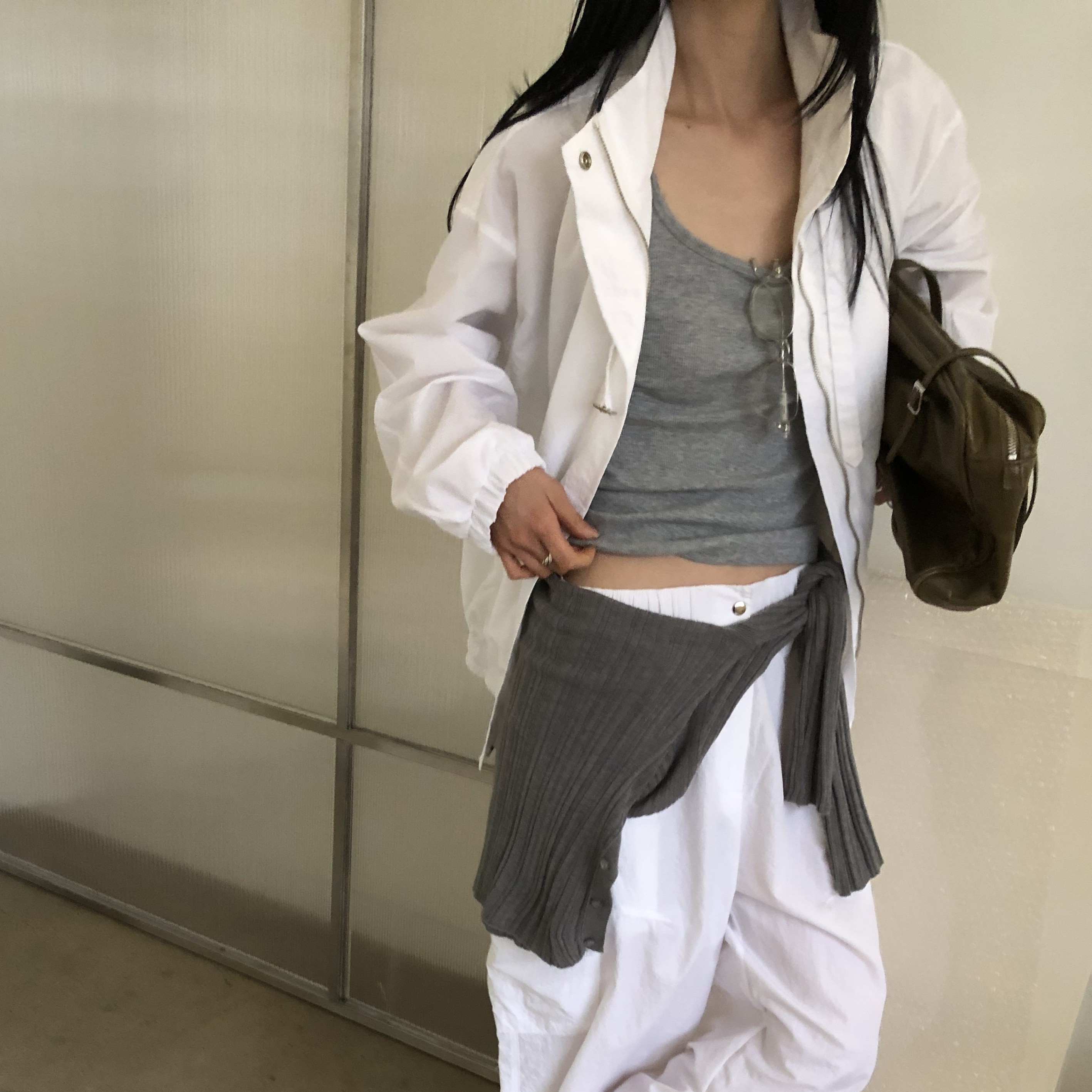 여성 스탠딩카라 나일론 점퍼 봄 간절기 블루종 바람막이 - 상세 이미지 2