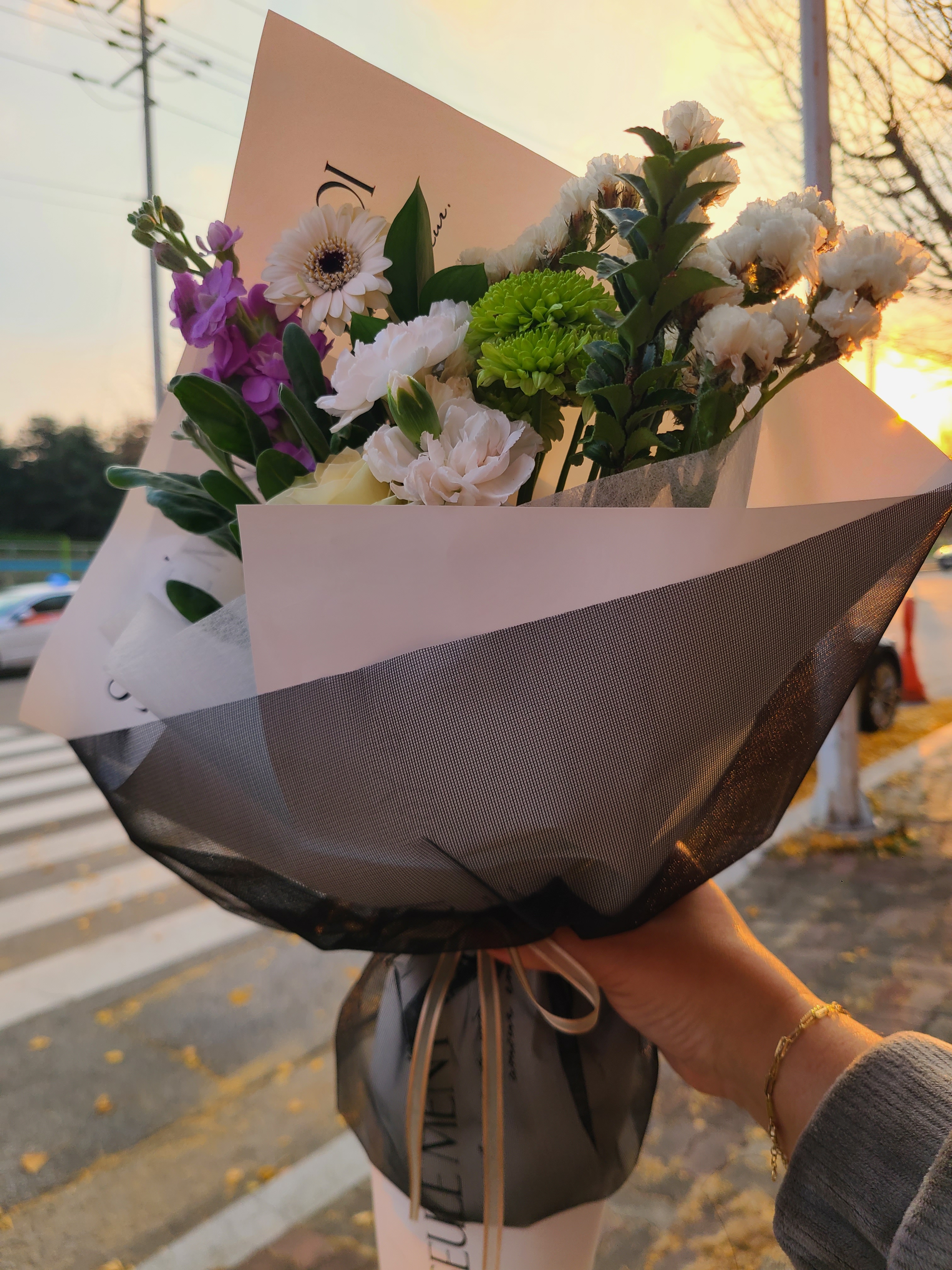 플로럴데이 블랙망사 데일리 생화 꽃다발 감동선물 기념일꽃 이미지 8