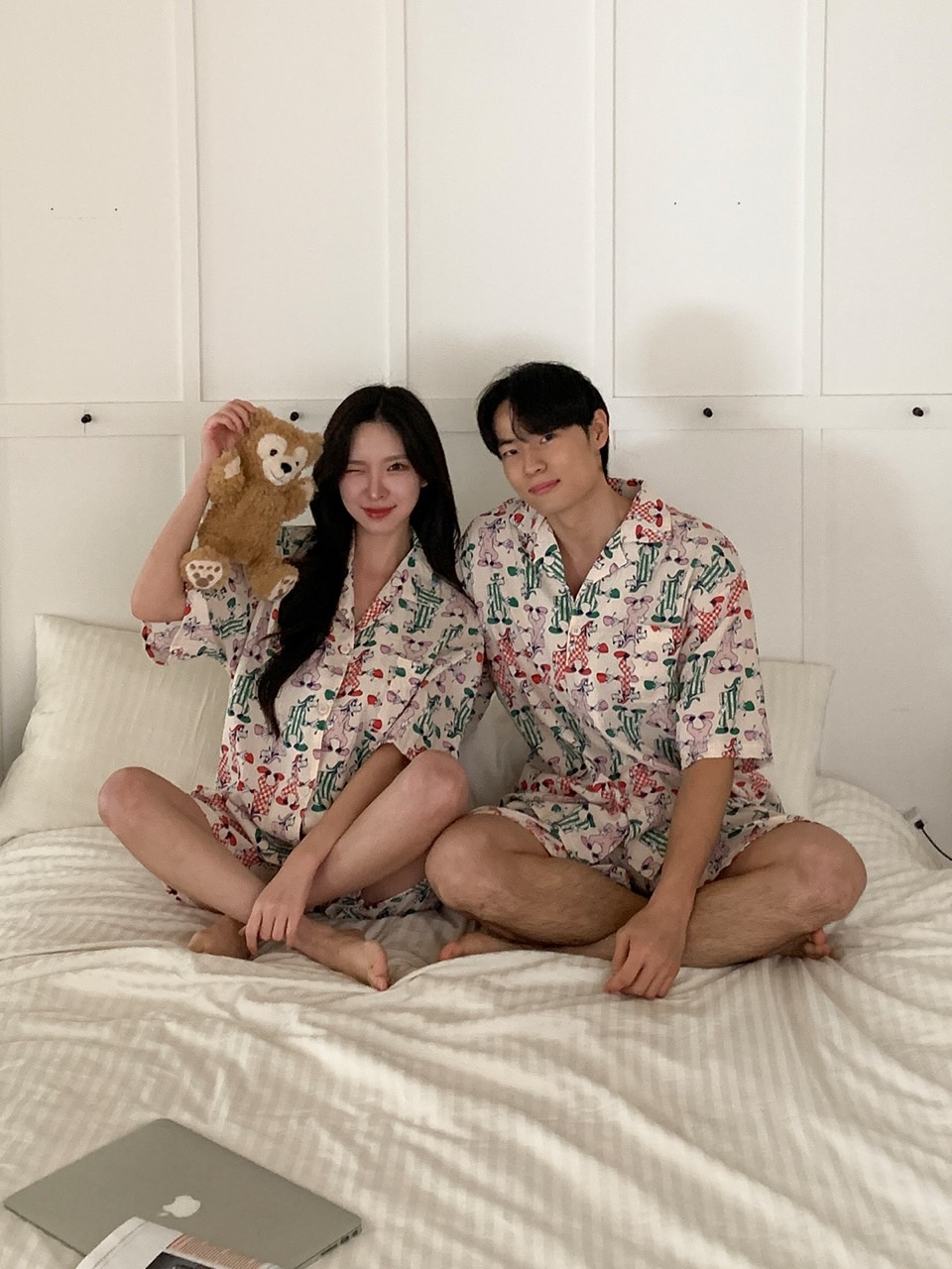 디즈니 파자마구피반팔잠옷세트 남자 여자 반바지 여름 파자마 홈웨어 선물 커플 - 상품 이미지