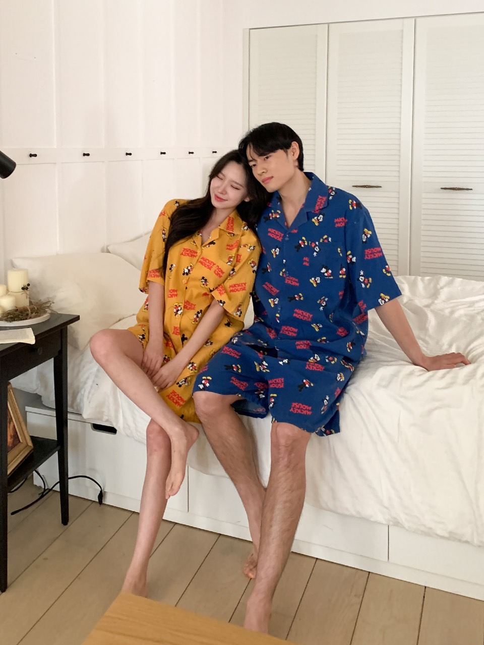 디즈니 시그니처반팔잠옷세트 남자 여자 반바지 여름 파자마 홈웨어 선물 커플 - 상세 이미지 3