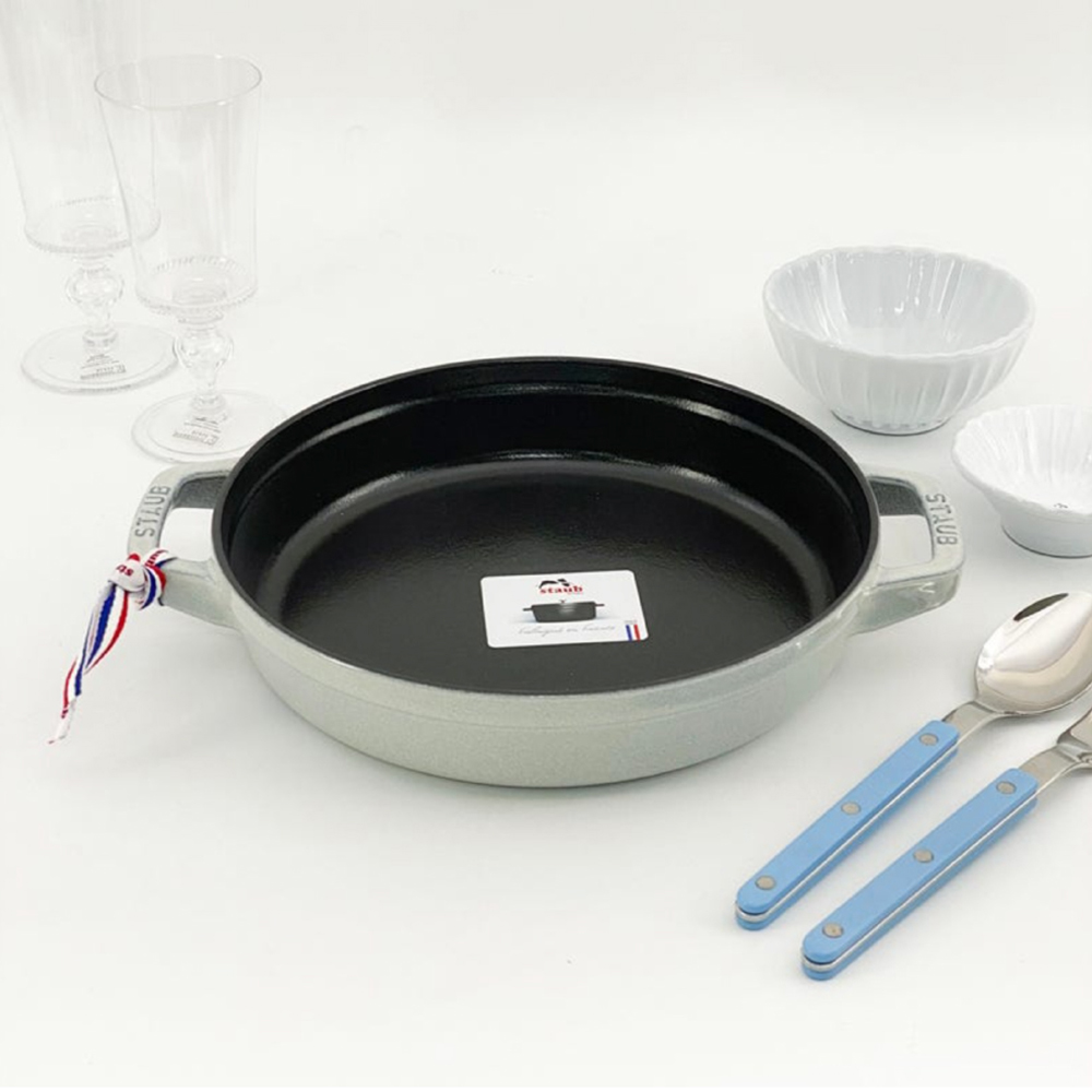 스타우브 STAUB 투핸들 원형팬 24cm 화이트트러플 1457924107-B 프랑스 B품 - 상세 이미지 2