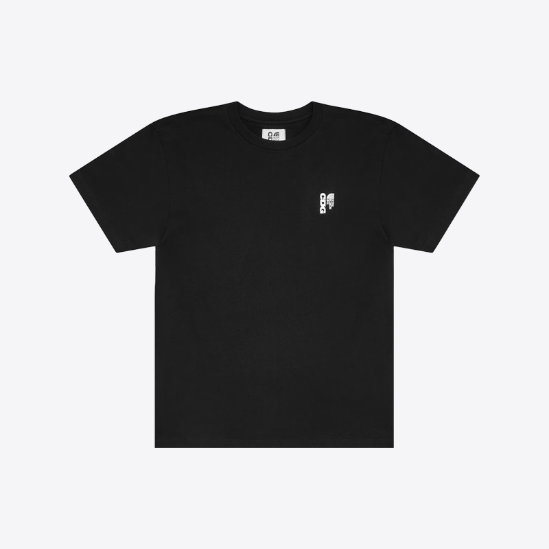 꼼데가르송 x 노스페이스 아이콘 로고 반팔 티셔츠 블랙 SQ T003 051 - 상품 이미지