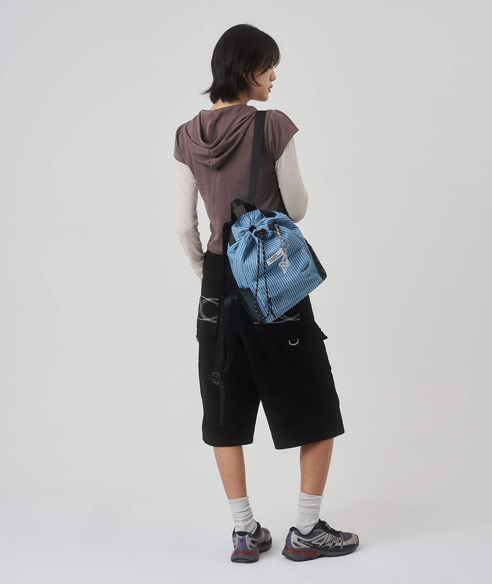 JOY STRING MINI BACKPACK -데님 스트라이프 조이 스트링 미니백팩 이미지 4