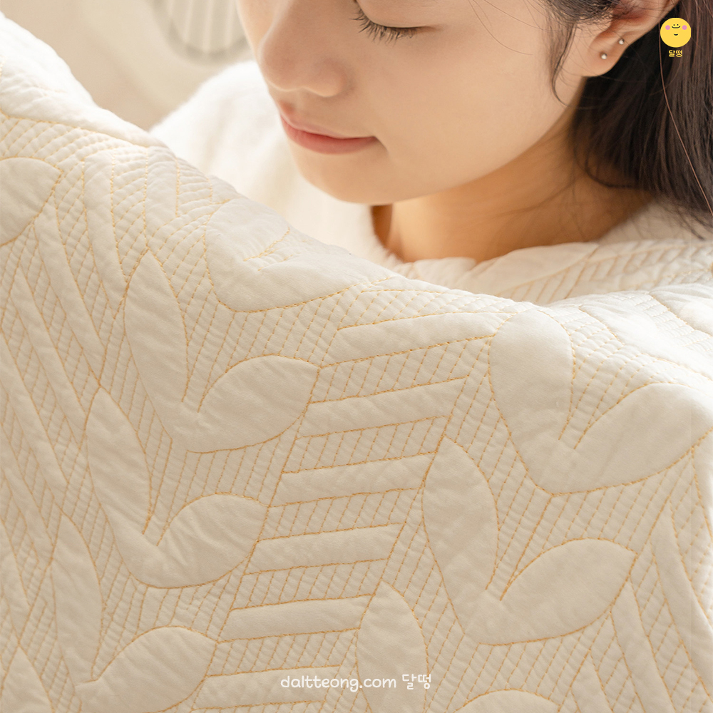 달떵 사계절 워셔블 코튼 순면 쇼파 패드 러그 돌 매트 토퍼 깔개 3인 4인 70x150 - 상세 이미지 2