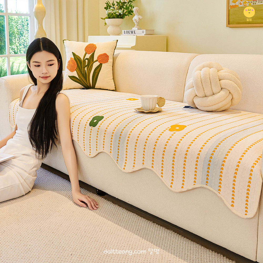 달떵 사계절 플라워가든 셔닐 쇼파 패드 러그 돌매트 토퍼 깔개 3인4인 70x180 - 상세 이미지 4