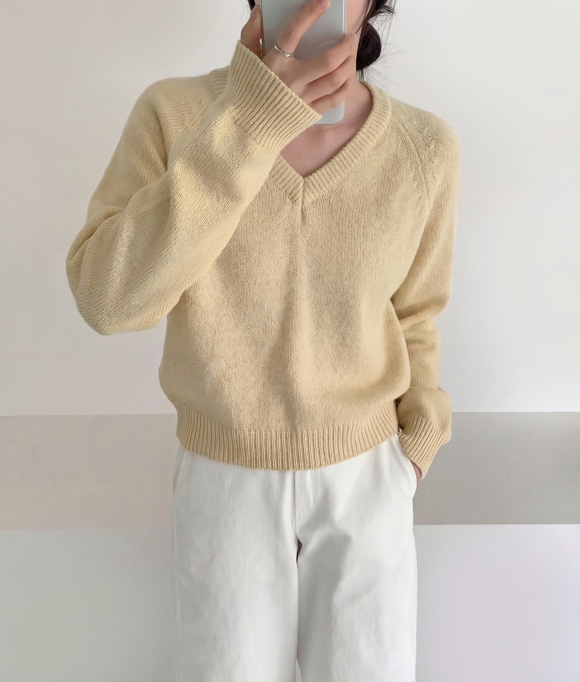 브이넥니트 봄니트 여성스웨터 이미지 8