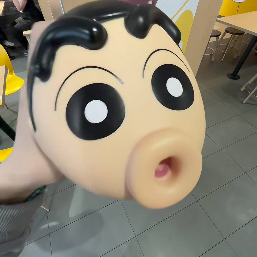 짱구 빨대컵 입술 디자인 대용량 웃긴 캐릭터 물 컵 음료 선물 추천 재미있는 병 도라에몽 B - 상세 이미지 4
