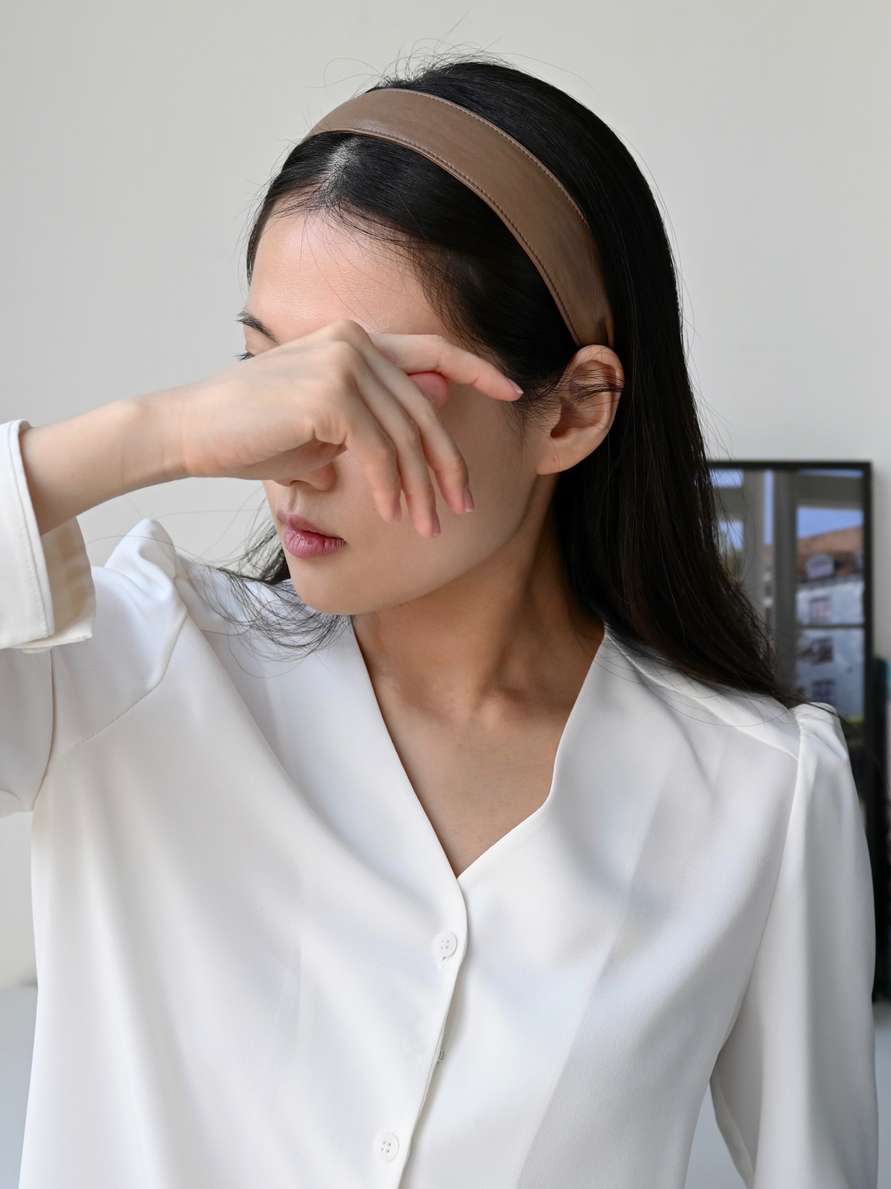 3cm 플랫 레더 헤어밴드 가죽 와이드머리띠 귀안아픈 편안한 고급 데일리 심플 - 상세 이미지 3