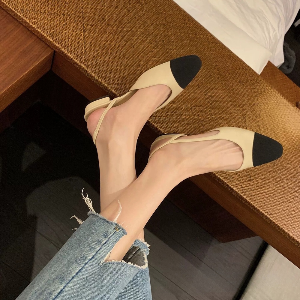 에나멜 가보시 슬링백 구두 투톤 배색 뾰족코 통굽 미들굽 발편한 안정감있는 데일리 오피스룩 - 상품 이미지