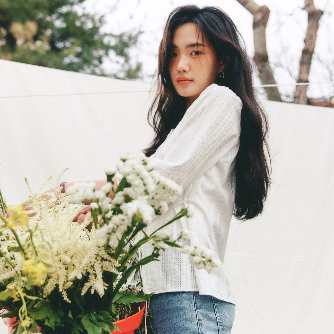 [★리오더 오픈] 로엠 브이넥 스트랩 7부 블라우스 RMBLG25NT1 이미지 4
