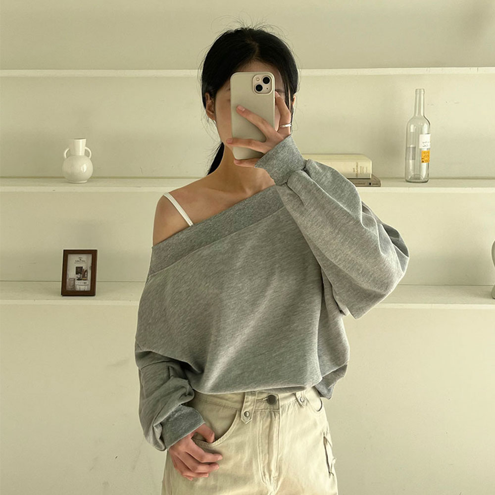 오프숄더맨투맨 어깨트임 레이어드 보트넥 긴팔 이미지 8