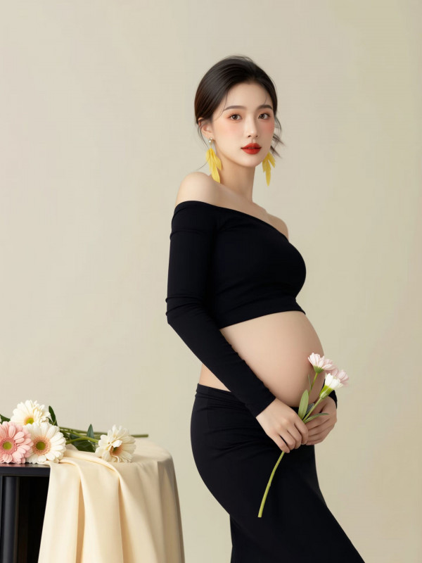 임산부 오프숄더 긴팔 원피스 블랙 슬림핏 체형 보완 촬영용 - 상세 이미지 2
