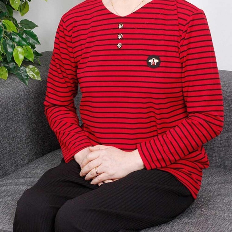 지니몰 봄가을 루즈핏 캐주얼 스타일 스트라이프 긴팔티셔츠 보트넥 브이넥 여자 맨투맨 입술넥티셔츠 크롭 탑 - 상품 이미지