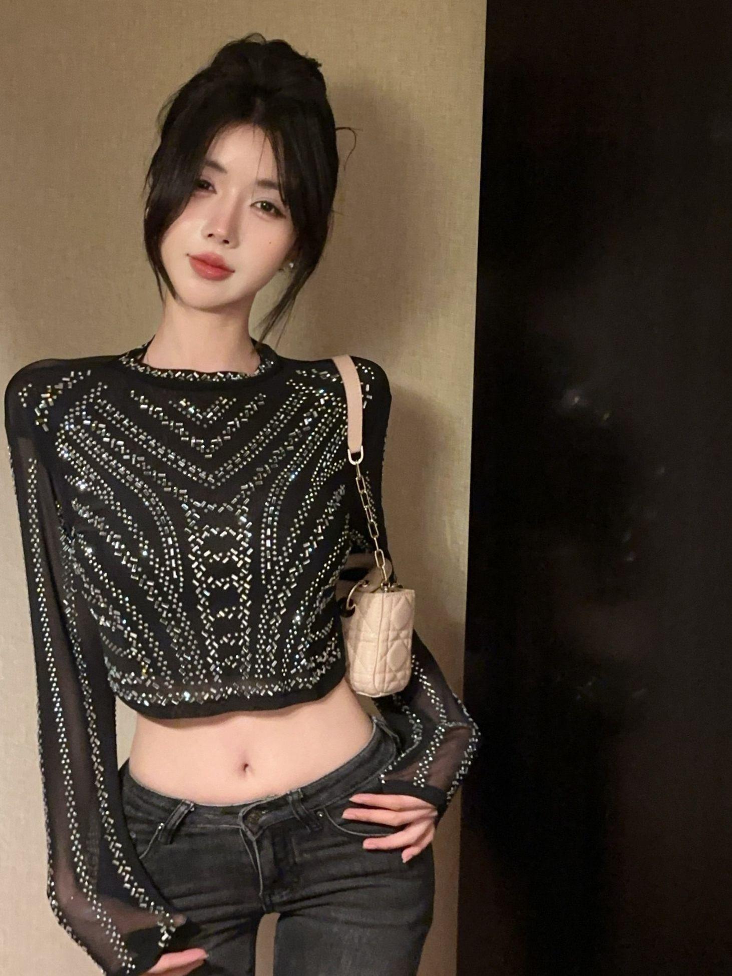 홀복 원피스 방송 저렴한 여캠 기념일 전문 셔링 쫀쫀 클럽룩 나시 - 상세 이미지 4