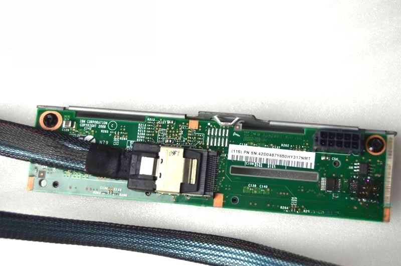 81Y6657 94Y7587 94Y6386 46C9091 90Y4336 IBM X3550 M4 2.5인치 스왑 SAS 백플레리퍼