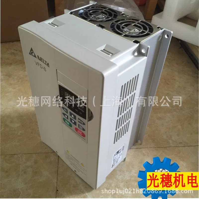 신형 오리지널 VFD022B23B 델타 인버터 2.2KW/240V 벡터 유니버설 VFD-B 시리즈