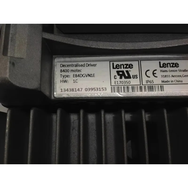 E84DGDVB55142PS 분산형 드라이브 E84DGVN1E 전컨트롤러 오리지널 패키지