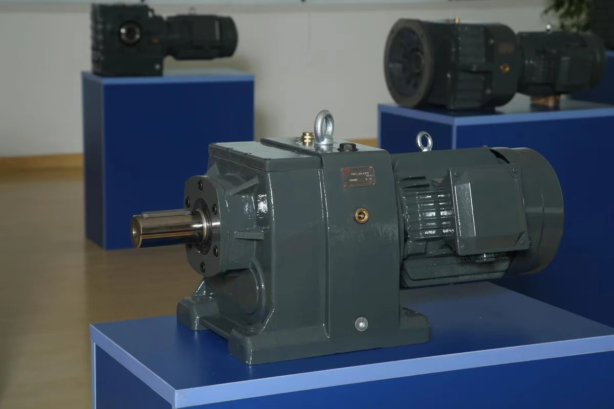 Ized SEW R57 독일 R 시리즈 감속 전기 모터 기어박스 감속기헬리컬 포함