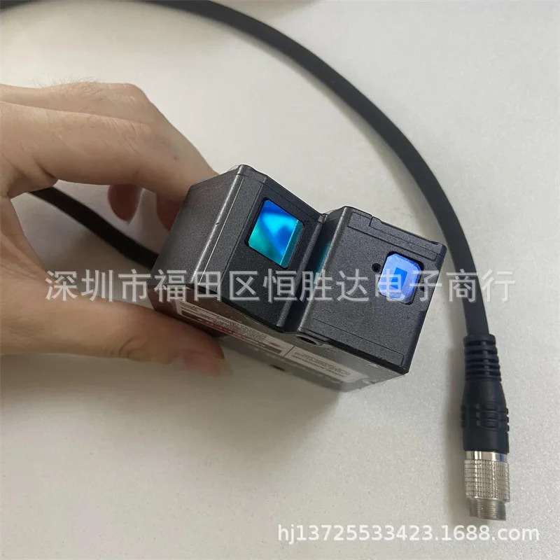 LK-H055 LK-H008W KEYENCE LK-H052 LK-H027 LK-H087 LK-H152 센서