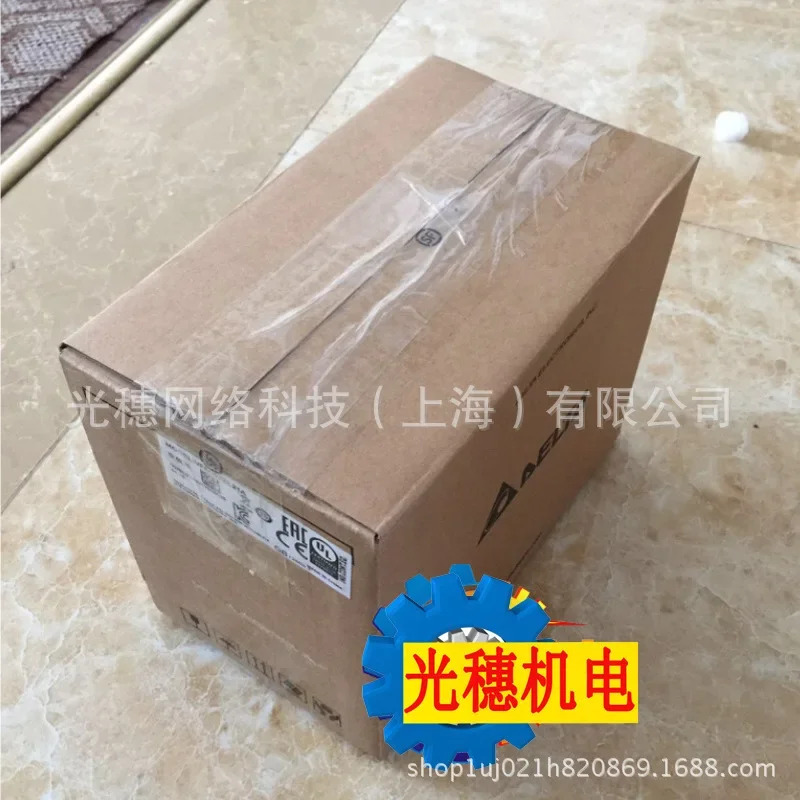 신형 오리지널 VFD900CH43A-21 델타 인버터 90KW/380V 고성능 벡터 타입