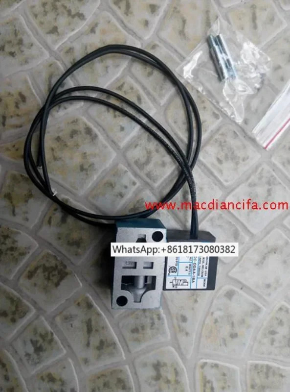 포장 미국 솔레노이드 밸브 35A-SCC-DDAA-1BA 새