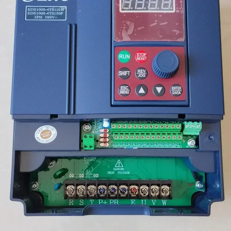 2025.4ENC Yineng 주파수 변환기 EDS1000-4T0055G/0075P 3 380V 모터 가변 변속기 2S0022