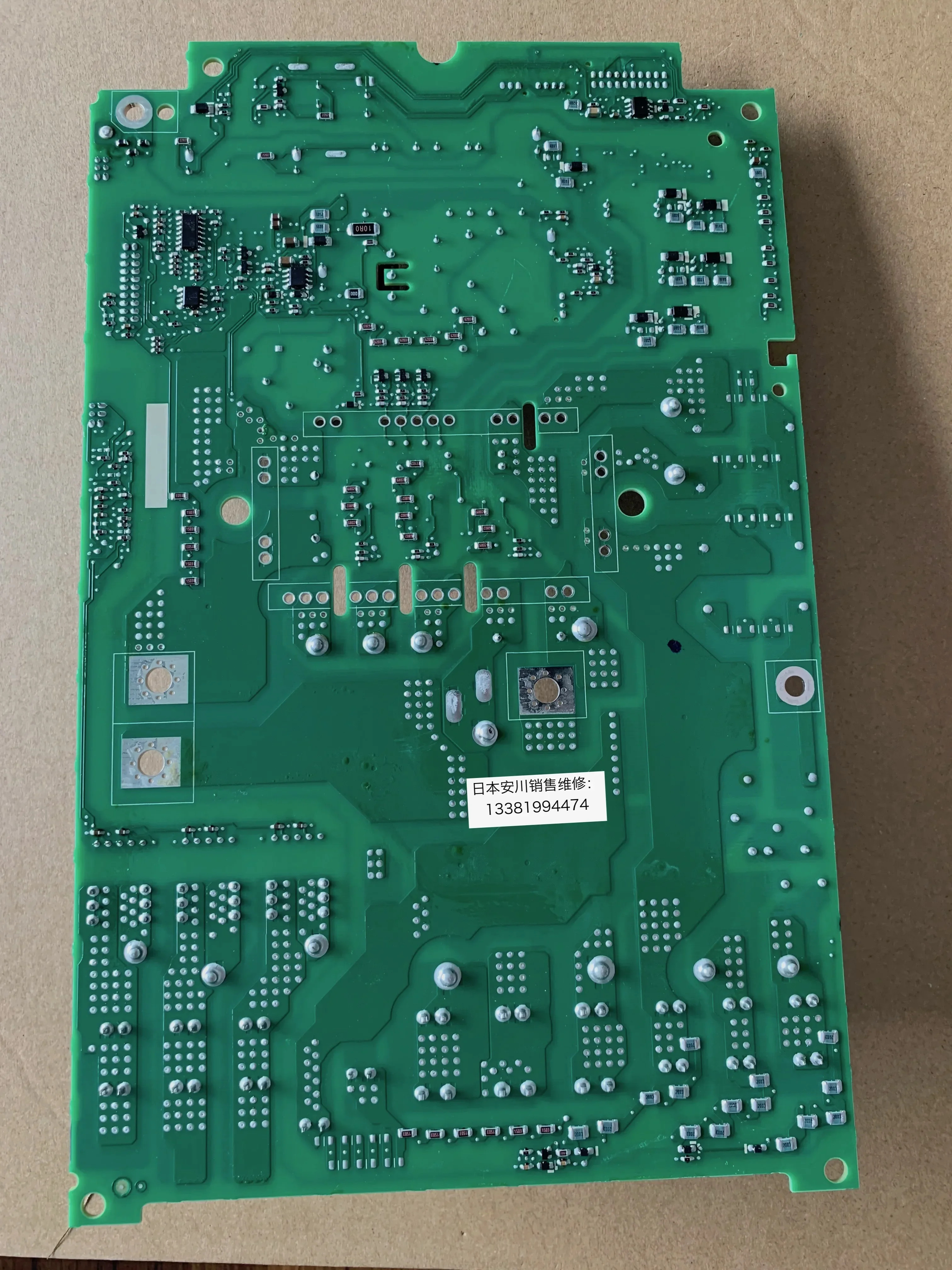 2025.4 오리지널 야스카와 인버터 GA70B4031 파워 드라이브 보드 ETP761142 761143 761144