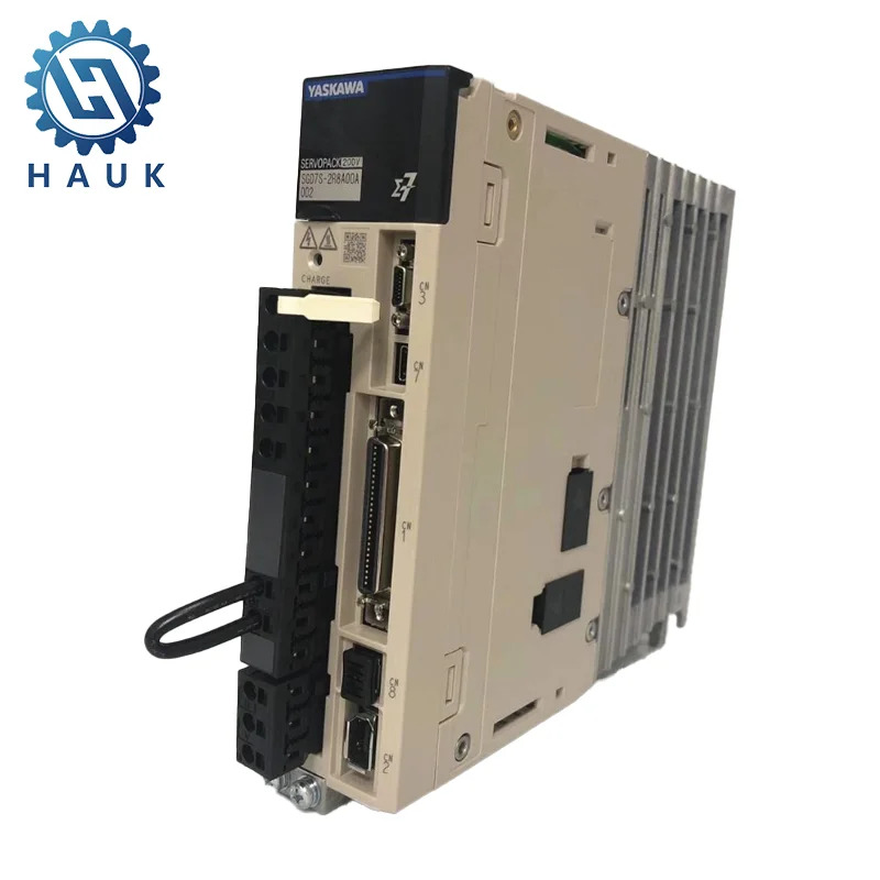 오리지널 SGD7S-2R8A00A 서보 드라이브 0.4kW 200V 단상/3상 산업로봇EtherCAT/IP65 보호 기능