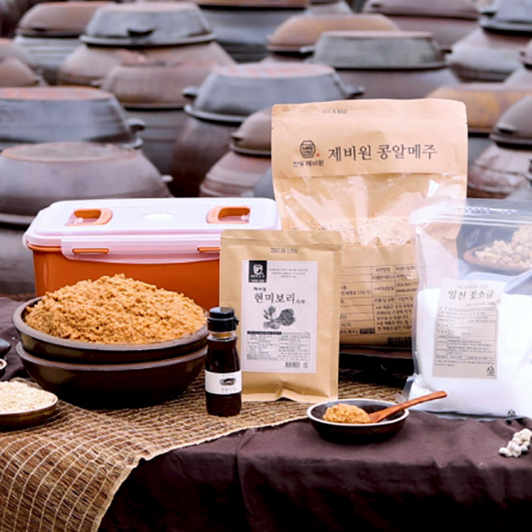 안동제비원 전통메주, 된장만들기 (우리콩100% 메주 /소금, 대추, 숯, 바가지, 설명서 포함) - 상품 이미지