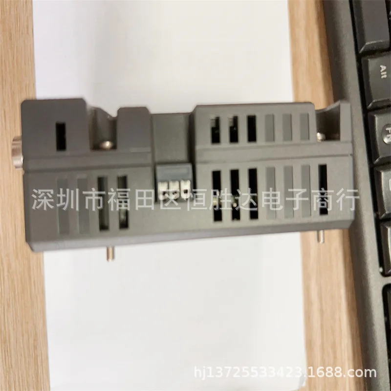 키엔스 VT3-VD1 VT3-VD4 VT3-V10 VT3-W4M VT3-V8 VT3-W4T 머신 인터페이스