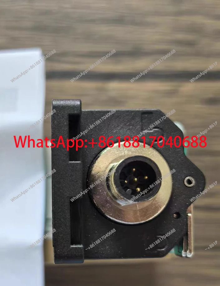 UC2000-L2-E5-V15 스위치 센서